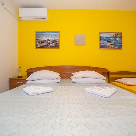 Guesthouse Milijana Orebic Exterior photo